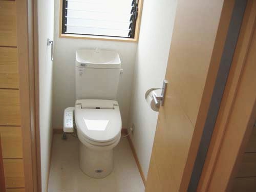 大和建設　リフォーム事例　トイレ