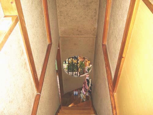 大和建設　リフォーム事例　階段