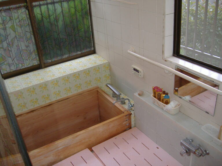 大和建設　リフォーム事例　浴室