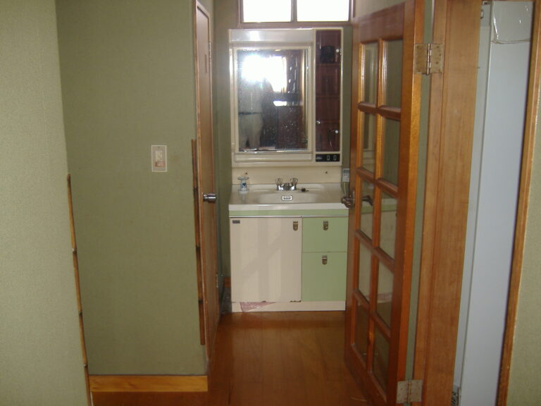 大和建設　リフォーム事例　洗面