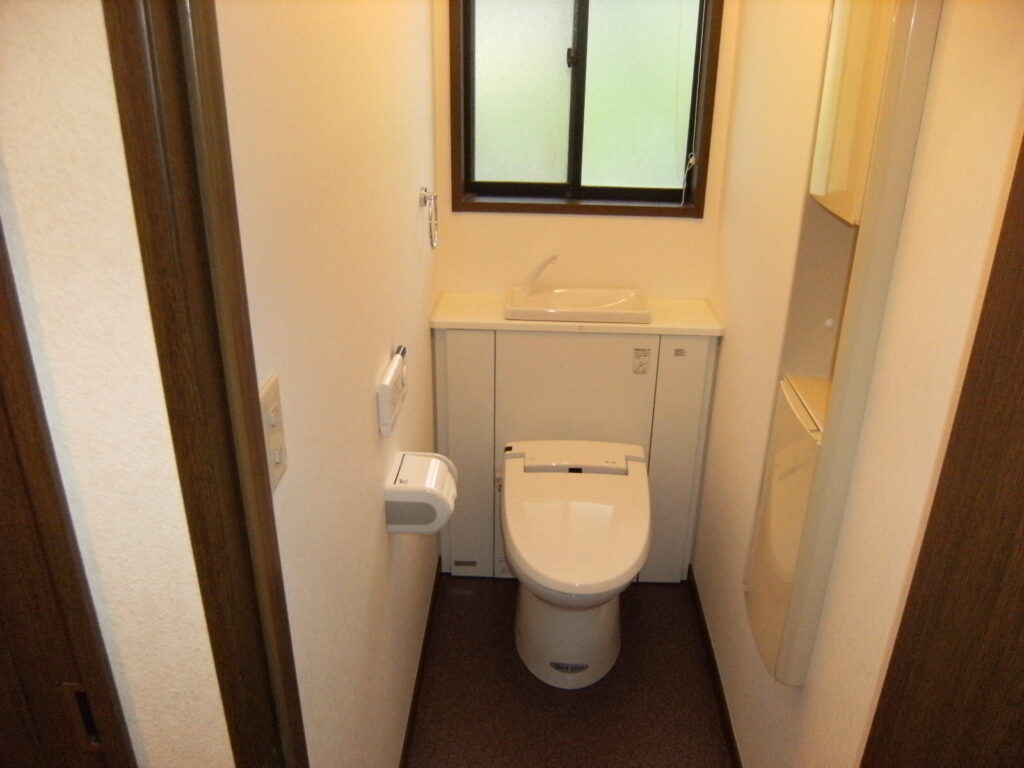 大和建設　リフォーム事例　トイレ