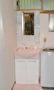 大和建設　リフォーム事例　洗面