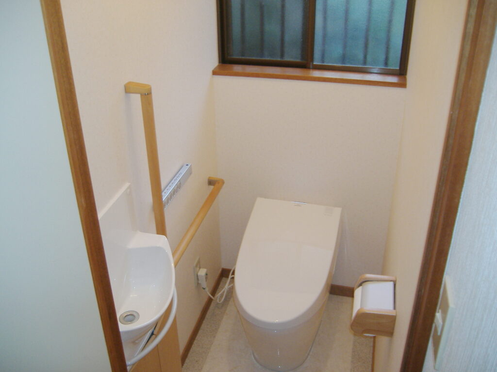 大和建設　リフォーム事例　トイレ