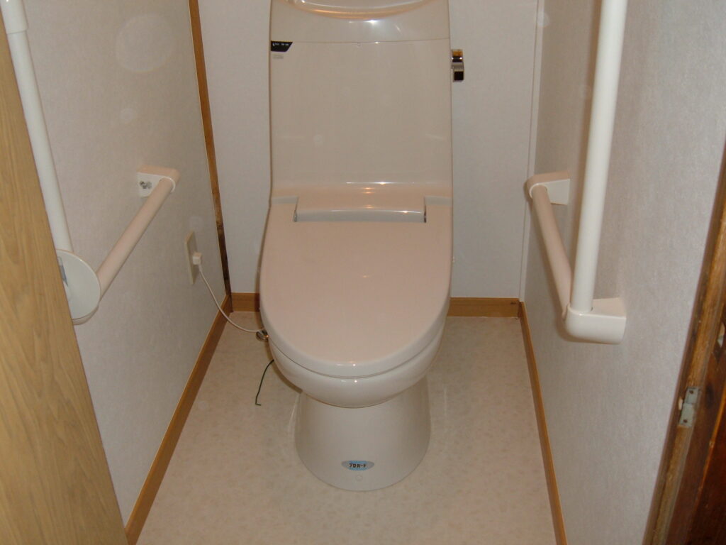 大和建設　リフォーム事例　トイレ
